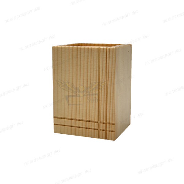 A Symbol of Simplicity, Utility, and Elegance – Classic Natural Wooden Pen Stand